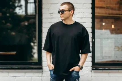 Graffiti Street Oversized Tee – Black